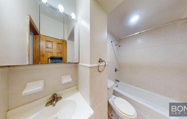 1 bed, 1 bath, $2,750, Unit 2C