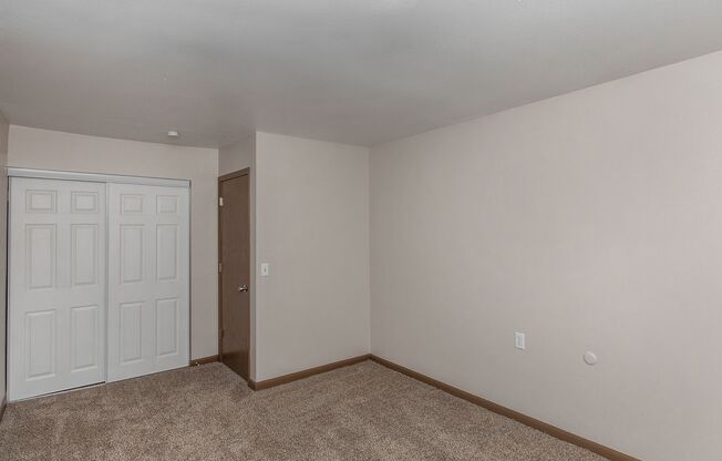 2 beds, 1 bath, 850 sqft, $795, Unit 3535 N Main Street Apt C-7