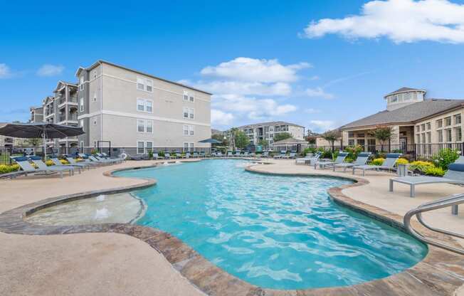 Luxury Magnolia Apartments Near Houston