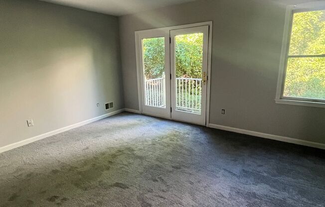 2 beds, 1 bath, 1,580 sqft, $3,149, Unit 12