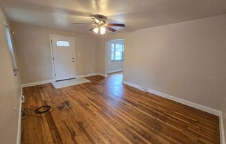 3 beds, 1 bath, $1,300