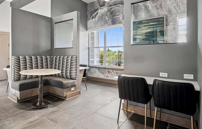 Cable/satellite tv in lounge areas - Emmersyn at Lone Tree