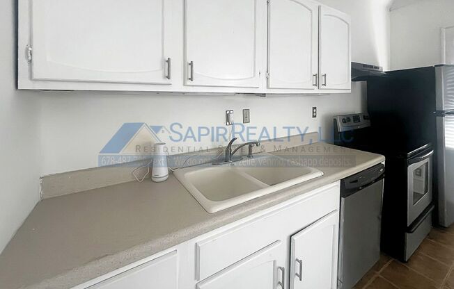 1 bed, 1 bath, 1,877 sqft, $1,500, Unit A