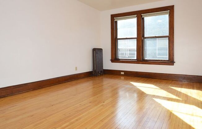 1 bed, 1 bath, 410 sqft, $845, Unit 22 - 30