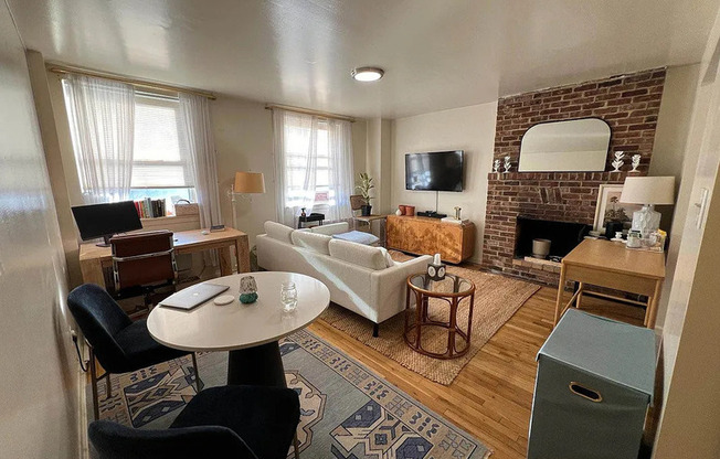 329 E 63 ST