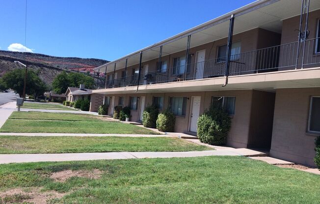 Hackwell Apartments