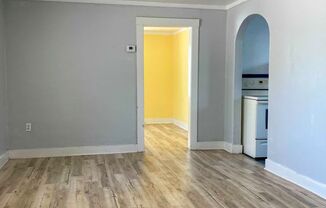 1 bed, 1 bath, $400, Unit Unit #2