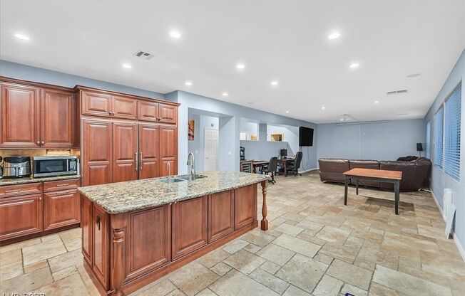 UPGRADED 5BD/3.5BA SUMMERLIN HOME W/ POOL!