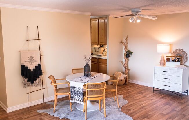 1 bed, 1 bath, 734 sqft, $1,276, Unit 410