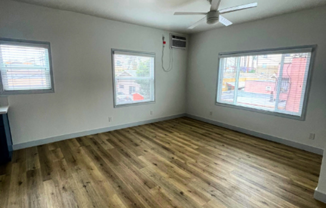 1430 Linden Ave