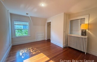 17 PRENTISS ST