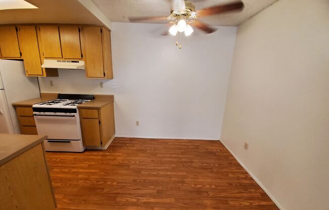 1 bed, 1 bath, 660 sqft, $1,800, Unit 69