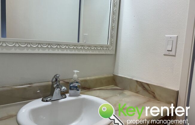 2 beds, 2 baths, $2,000, Unit UNIT A 201