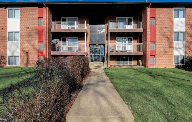 Hillsdale Manor Apartments