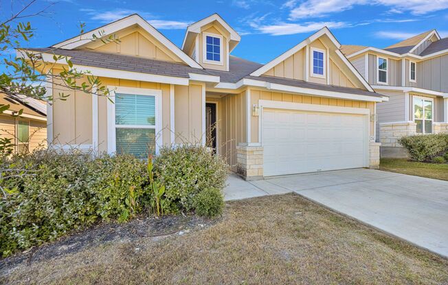 Beautiful Rental Home in North SA! **LEASING ONLY**