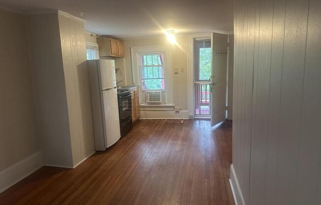 32 LOOKOUT DR