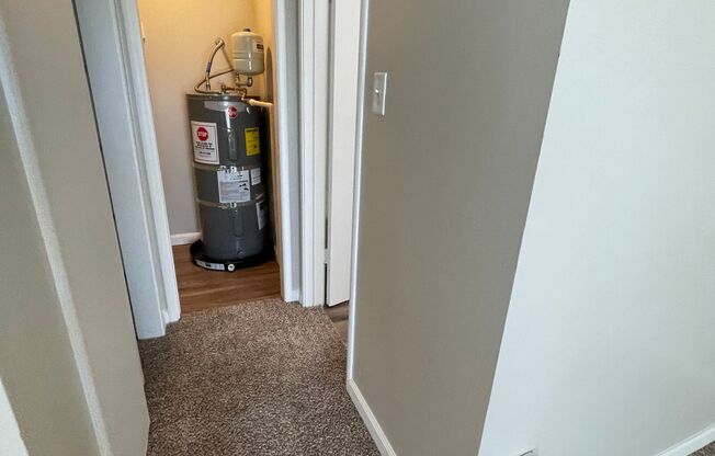 Studio, 1 bath, 510 sqft, $1,195, Unit 40