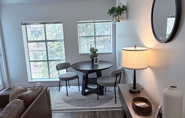 1 bed, 1 bath, 470 sqft, $2,250, Unit 407