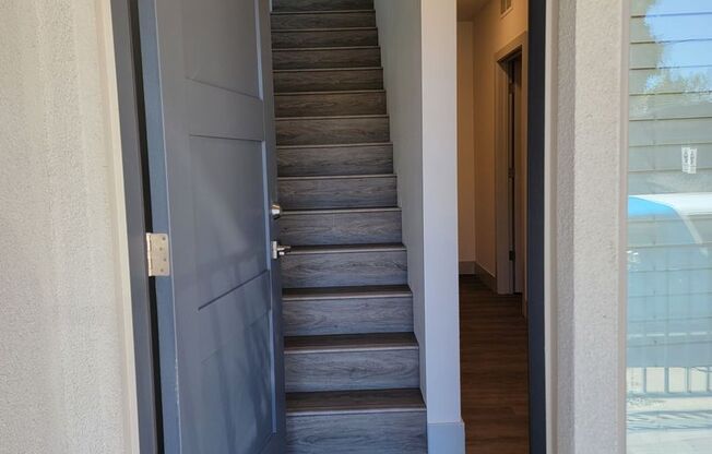 2 beds, 2.5 baths, 1,310 sqft, $2,450, Unit 114