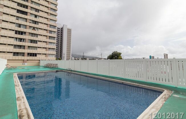 1 bed, 1 bath, $2,100, Unit APARTMENT 2405