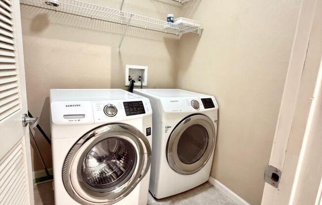 3 beds, 2 baths, $1,950, Unit UNIT 1724