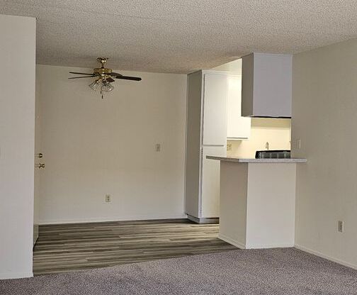 1 bed, 1 bath, 625 sqft, $1,950, Unit 206