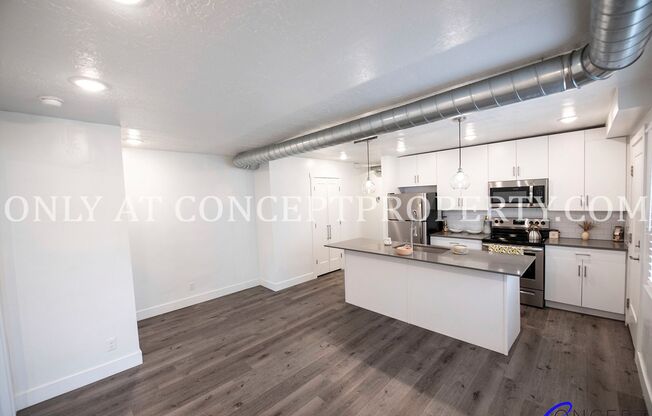 3 beds, 2 baths, 1,775 sqft, $2,425, Unit 01