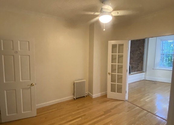 462 MASSACHUSETTS AVE