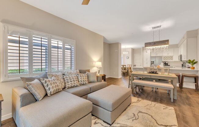 Remodeled and Stunning Furnished McCormick Ranch Condo!