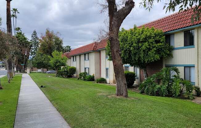 Maticulously manicured landscaping at Magnolia Apartments in Riverside, California.