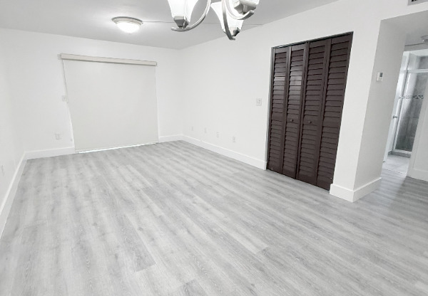 145 SW 30 CT