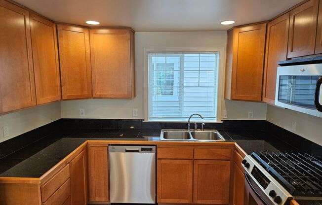 2 beds, 2.5 baths, $2,150