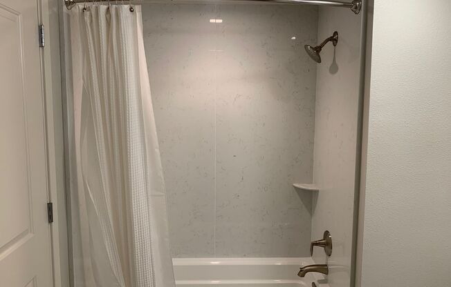 2 beds, 2 baths, 1,271 sqft, $5,095, Unit 214