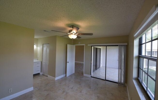 3 beds, 2 baths, $3,000, Unit # L 208