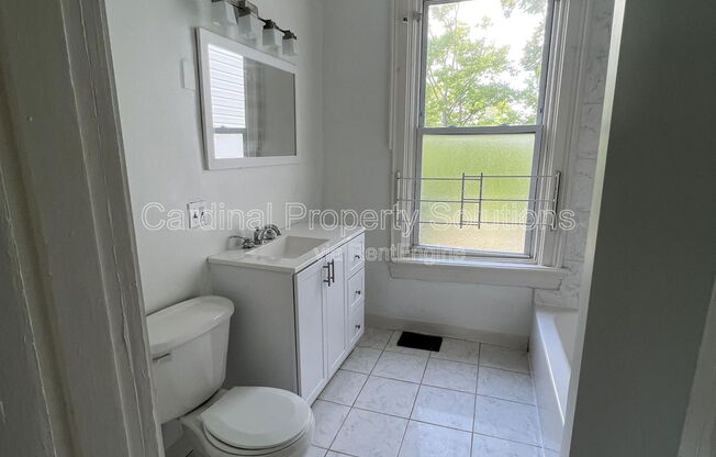 164 FRST AVE