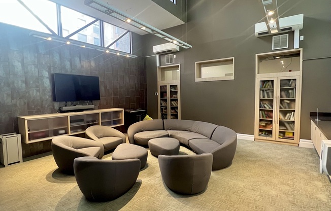 280 Rector Pl, New York NY 7N