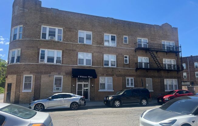 5 Whitney Place