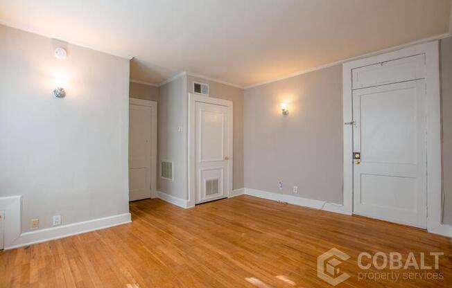 678 SOMERSET TERRACE 4