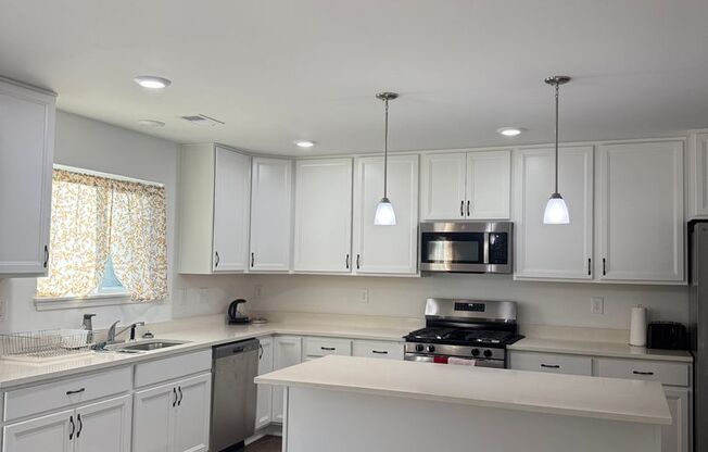 Welcome to 533 Traimer