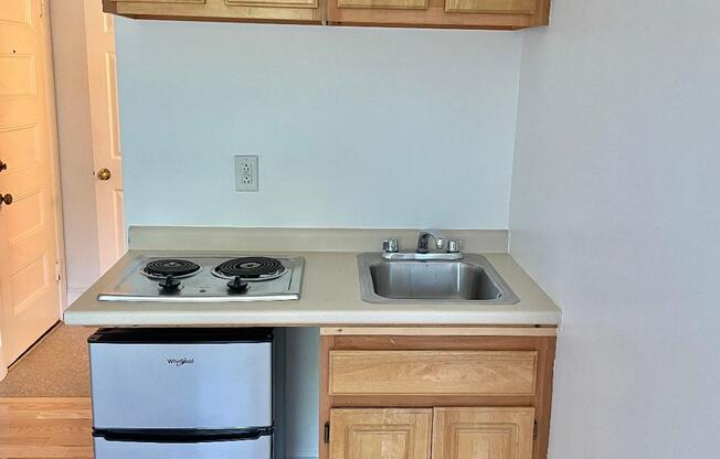 Studio, 1 bath, $1,995, Unit 6