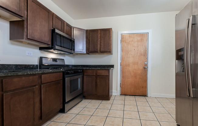 7110-7118 East End