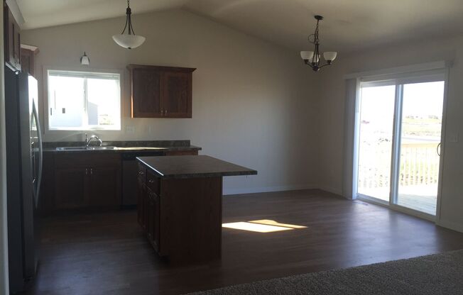 3 beds, 2 baths, $1,995