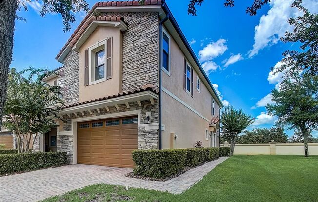 Immaculate 3/2.5 Townhouse in Eagle Creek Golf Course Community of Lake Nona (Gated)