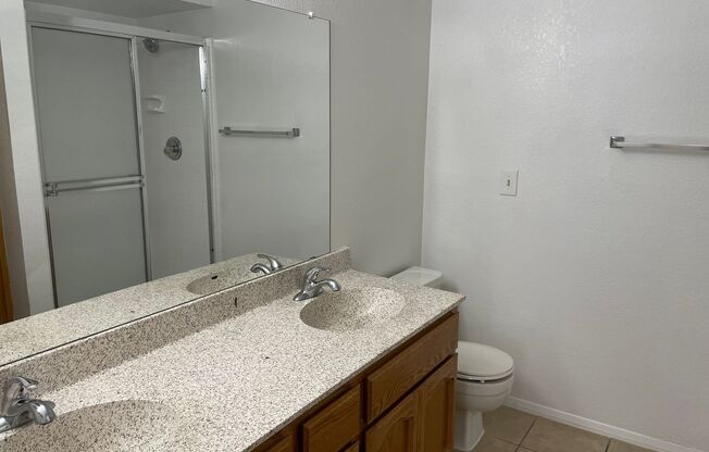 2 beds, 2 baths, $1,650, Unit #169