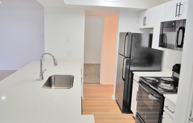 2 beds, 2 baths, 1,068 sqft, $1,760