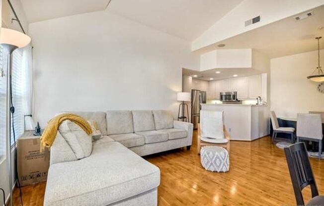 GATED Modern 2 Br 2 Bath Garage Large Kitchen Balcony $3450 TEXT 858-774-1574