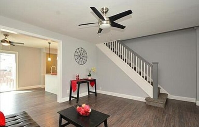 14 EASTSHIP RD