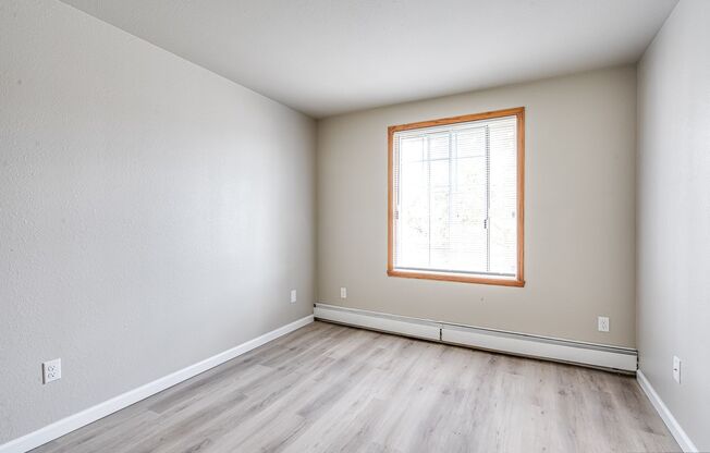 2 beds, 2 baths, 975 sqft, $1,499, Unit J102