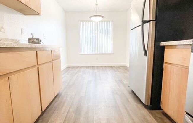 2 beds, 2 baths, 1,016 sqft, $1,840, Unit 1690-110