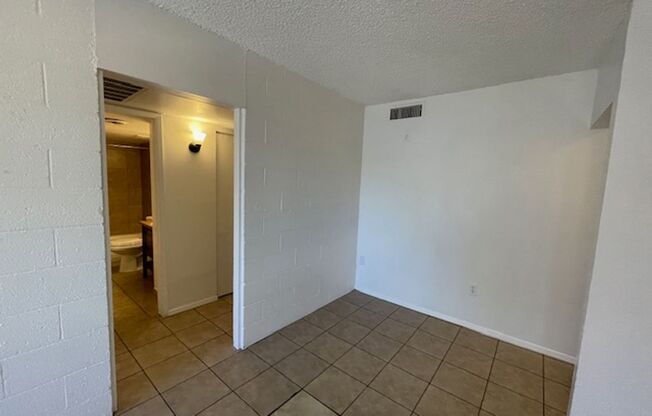 2 beds, 2 baths, 950 sqft, $1,250, Unit 534D